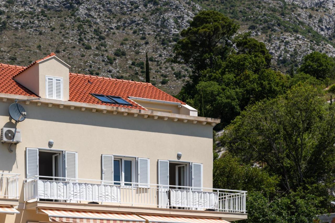 Apartments Silvija Mokosica Exterior photo