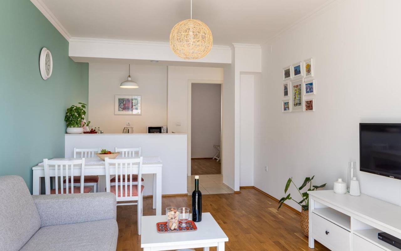 Apartments Silvija Mokosica Exterior photo