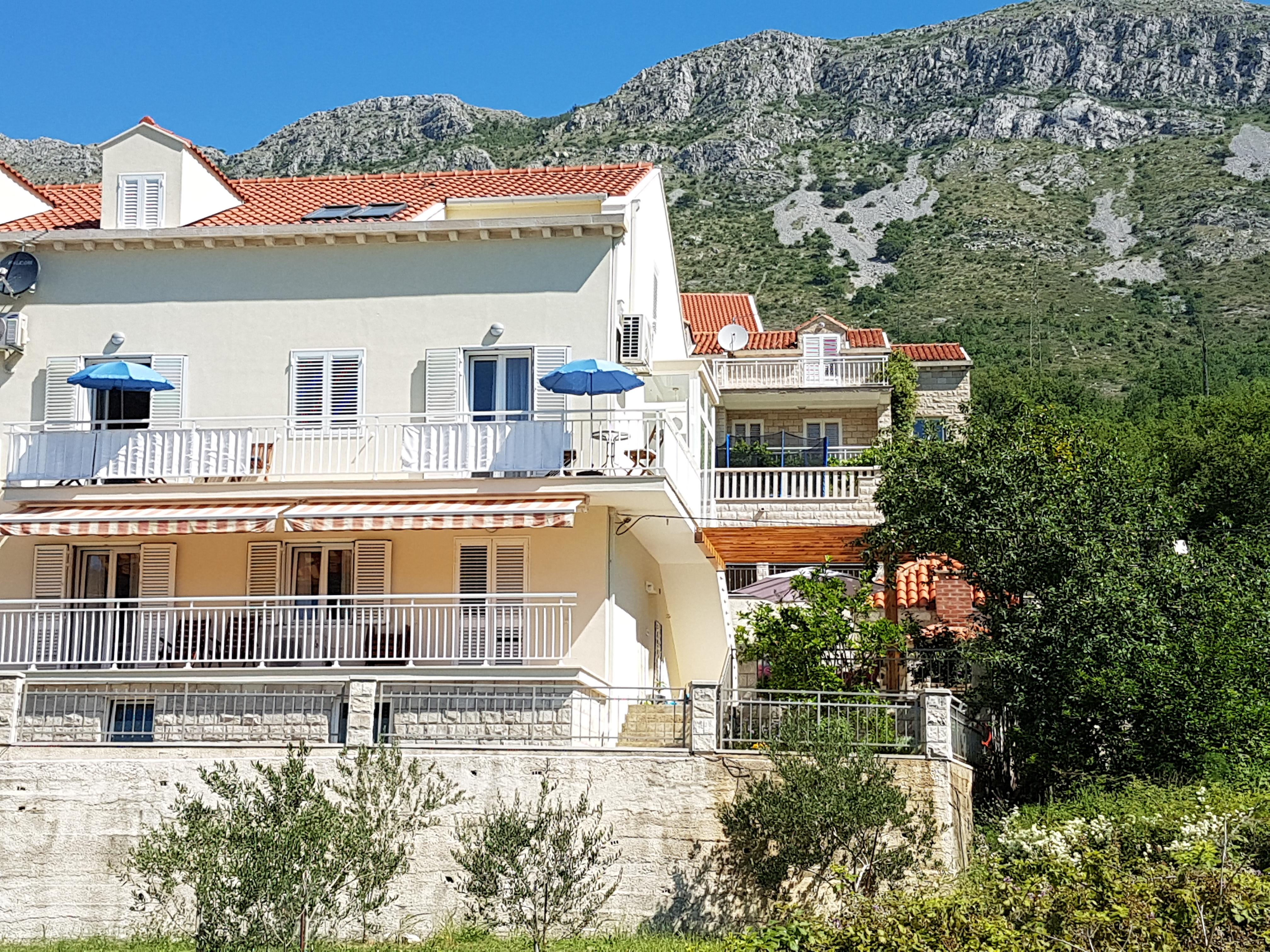 Apartments Silvija Mokosica Exterior photo